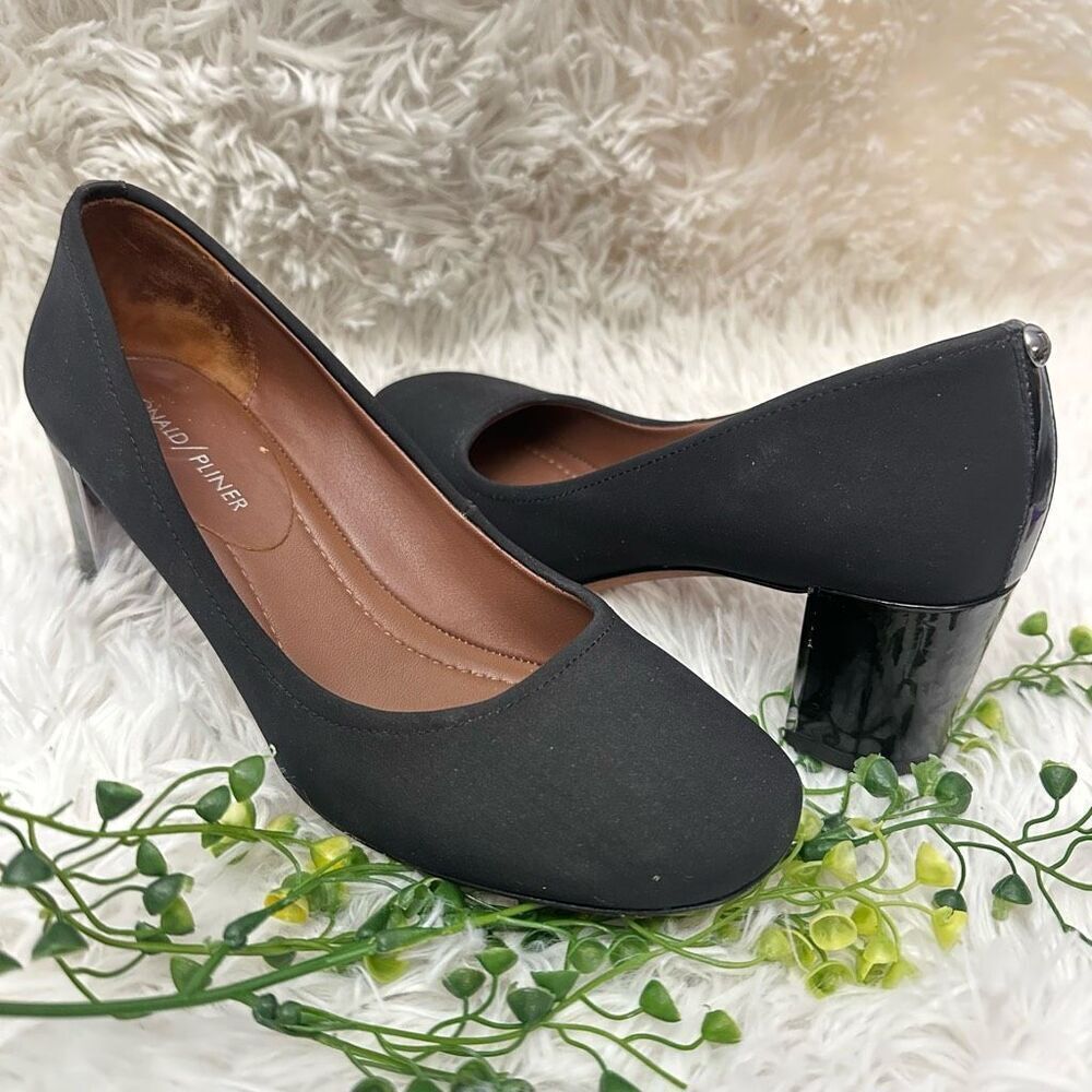 Donald J Pliner Black‎ Stretchy Neoprene Square Toe Low Heel Pumps sz 7M